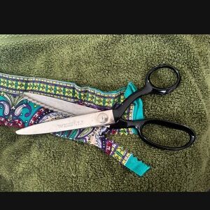 Wiss CBS  USA ,  Black Handle Scissors